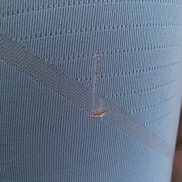 Alphalete baby blue seamless leggings - Picture 4 of 4